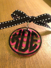Load image into Gallery viewer, Monogram Keychain