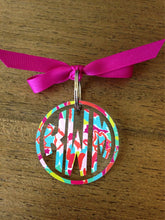 Load image into Gallery viewer, Lilly Pulitzer Monogram Keychain
